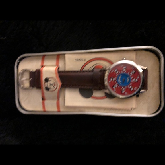 Rare Disney Mickey Mouse Scatter Ball Watch - Picture 2 of 7